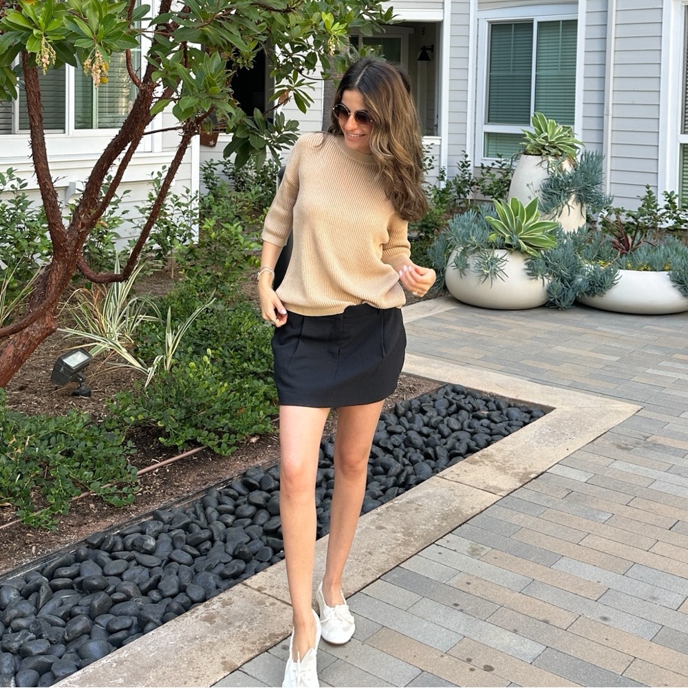 Wonen Tan Sweater